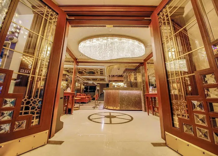 Manors Hotel